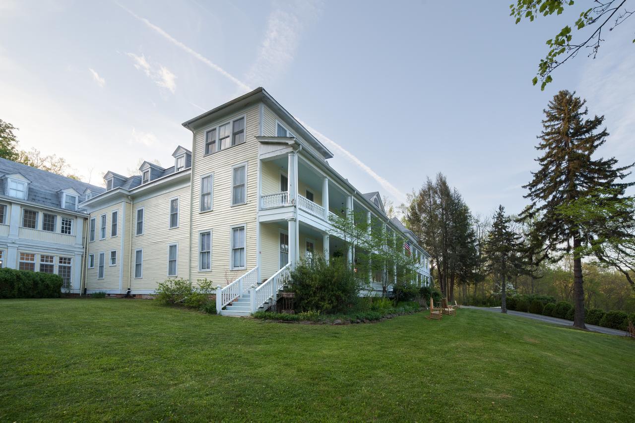 Grand Old Lady Hotel Waynesville Exterior photo
